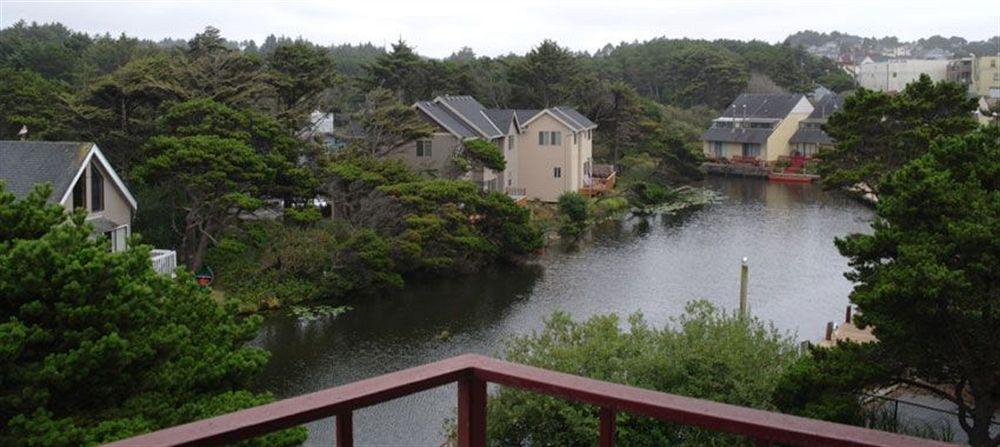 Oyo Ocean Breeze Hotel At Lincoln City Exterior foto